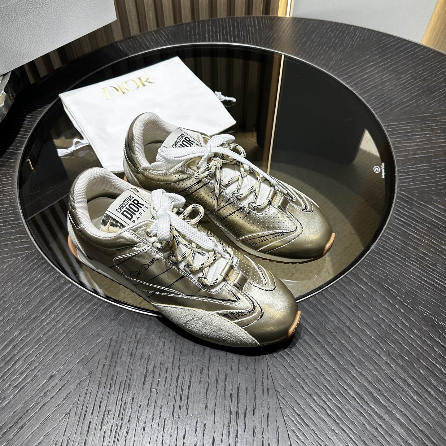 DIOR SNEAKER