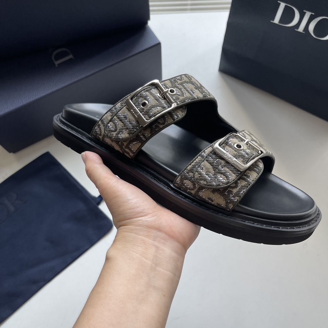 DIOR SANDAL