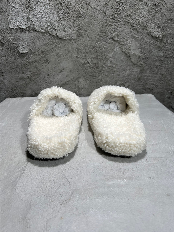 Balenciaga Furry Slide