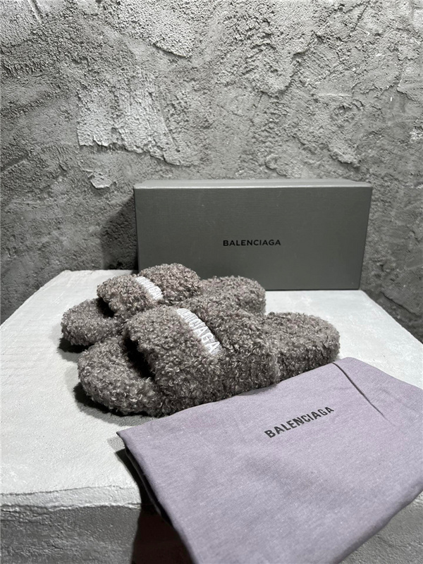 Balenciaga Furry Slide