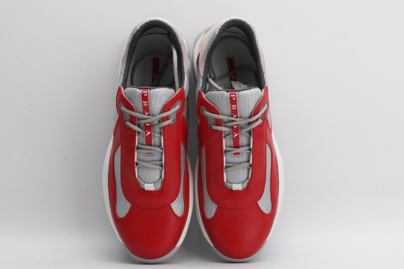 Prada* America