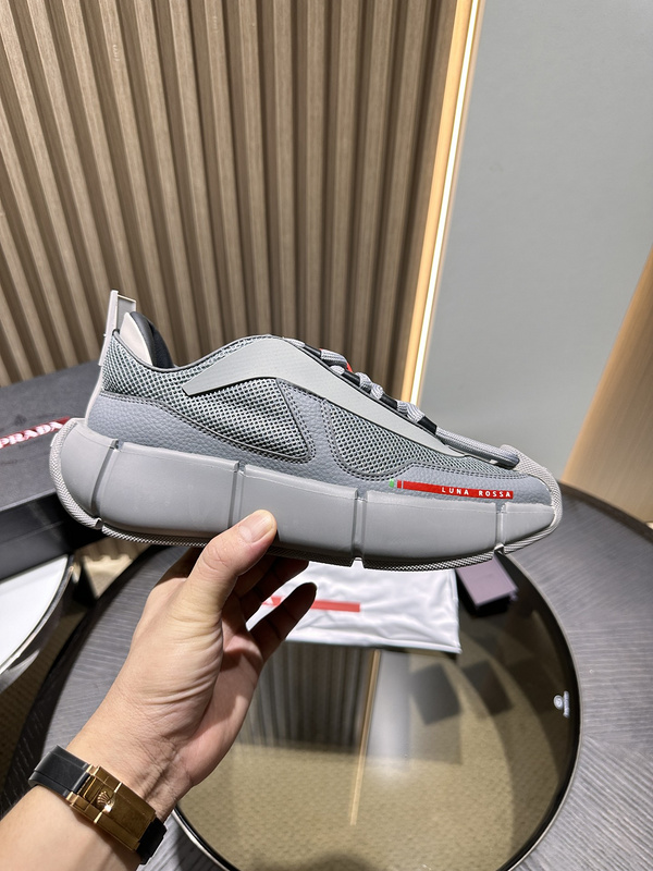 Prada Sneaker