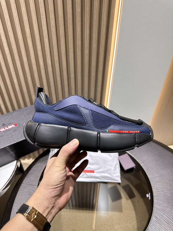 Prada Sneaker
