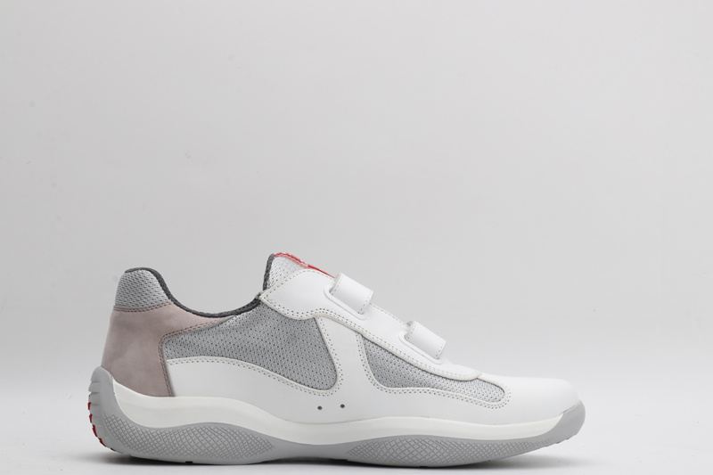 Prada* America