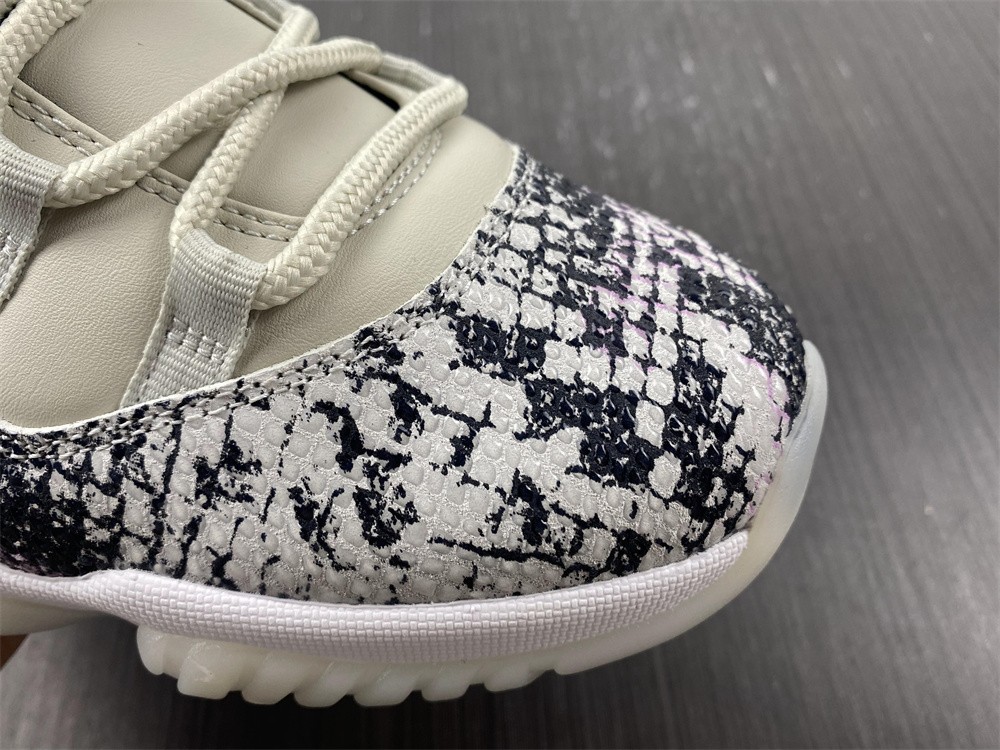 Nike Air Jordan 11 XI Low Snakeskin Cool Grey Jubilee Concord