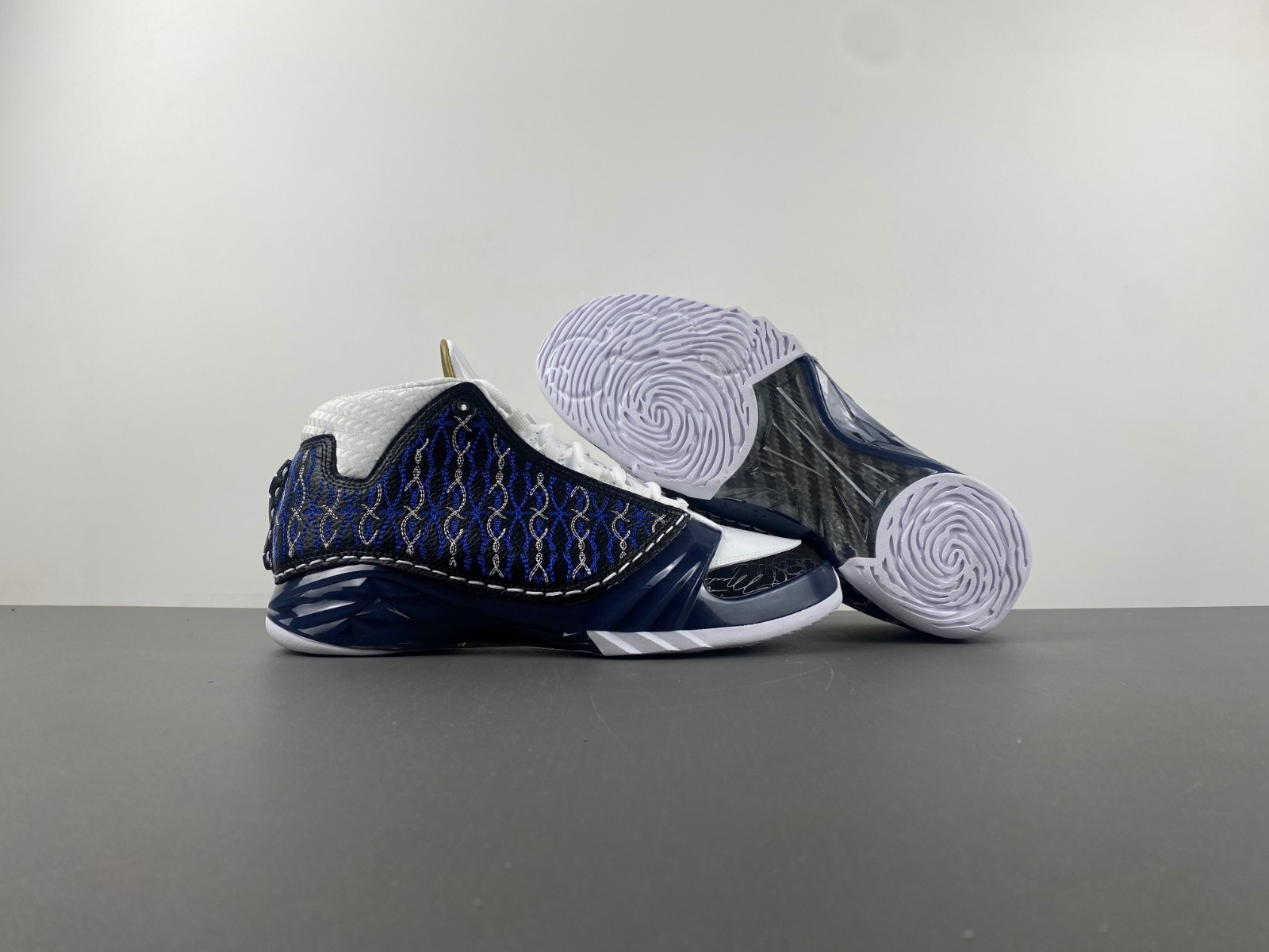 Air Jordan 23 OG