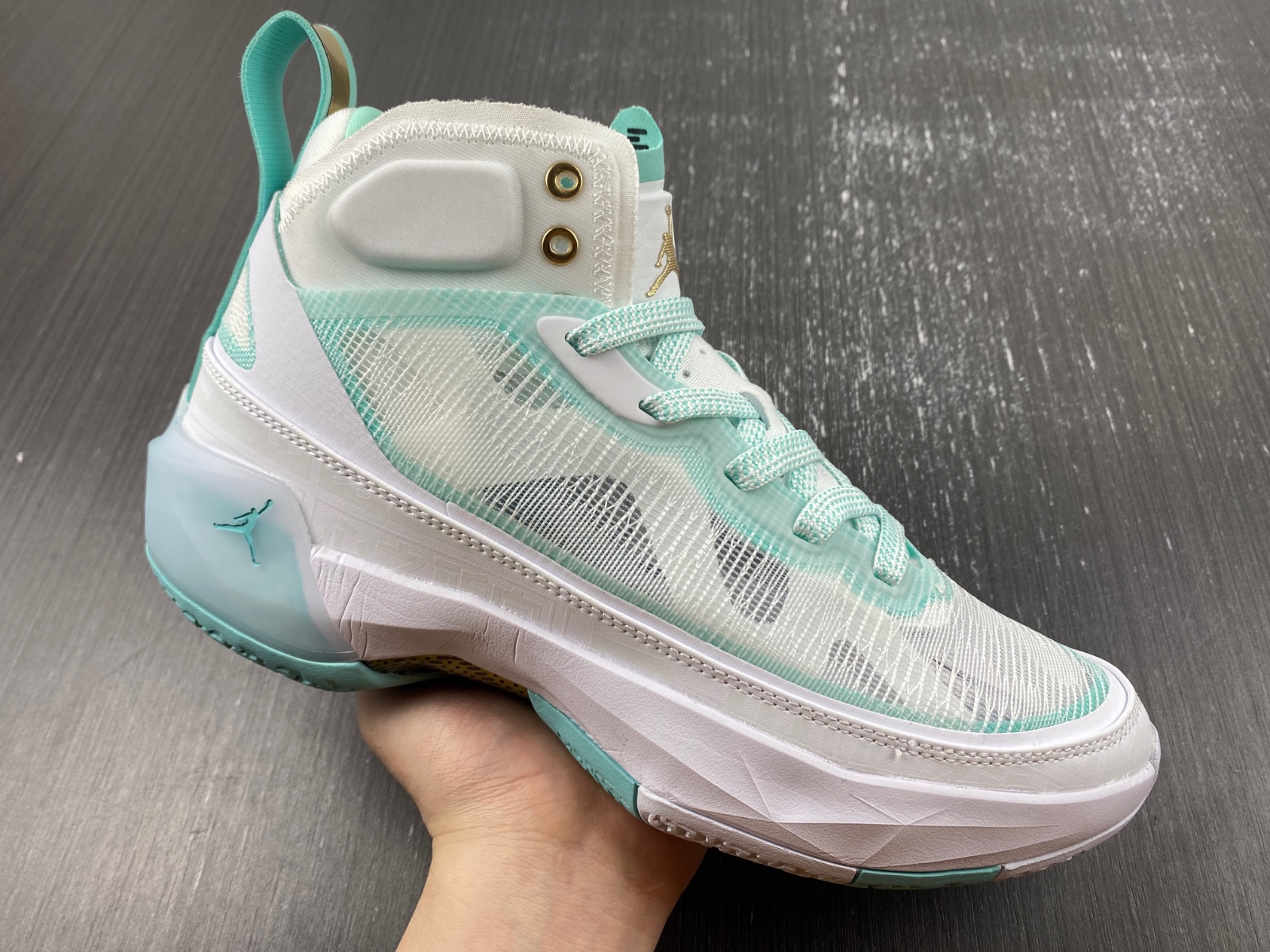 Air Jordan XXXVII Guo PF
