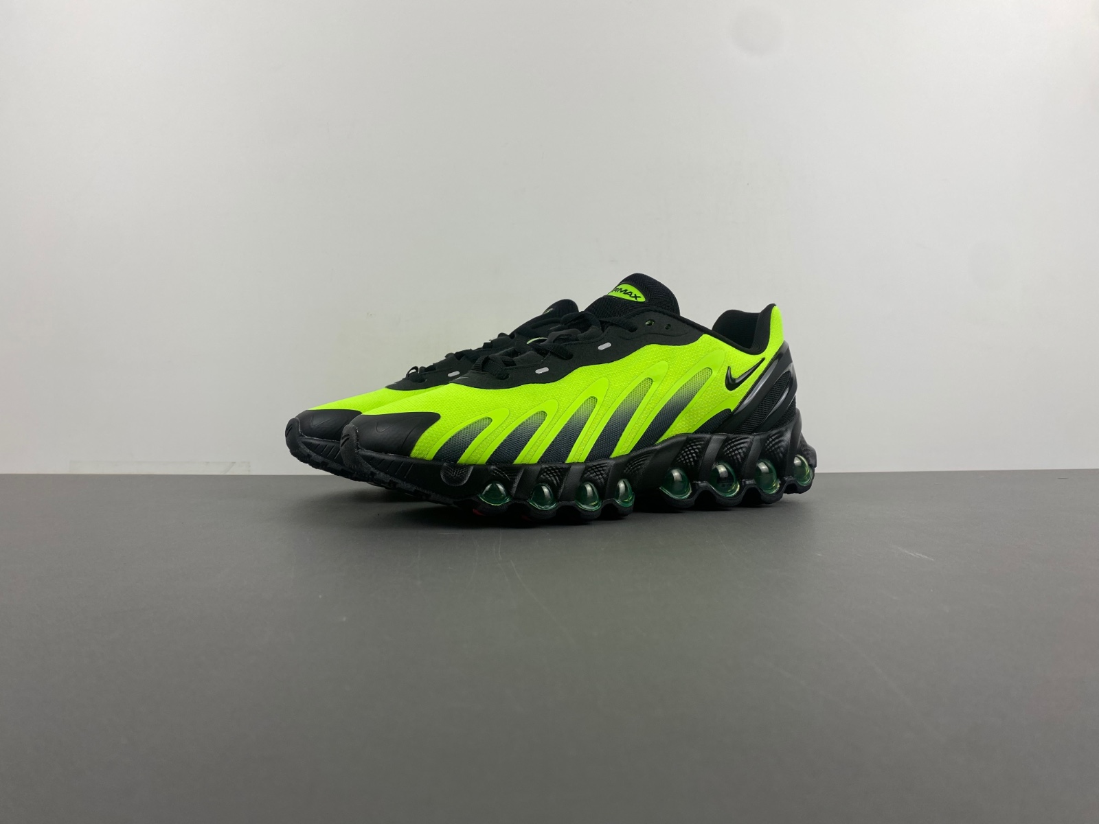 Nike Air Max DN 8