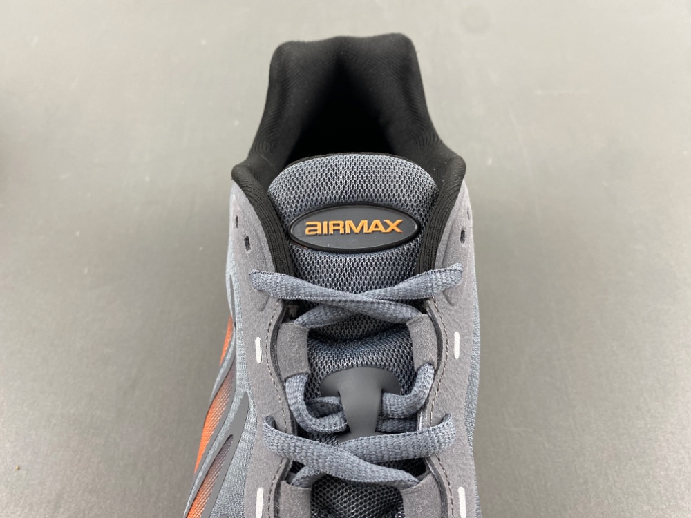 Nike Air Max DN 8