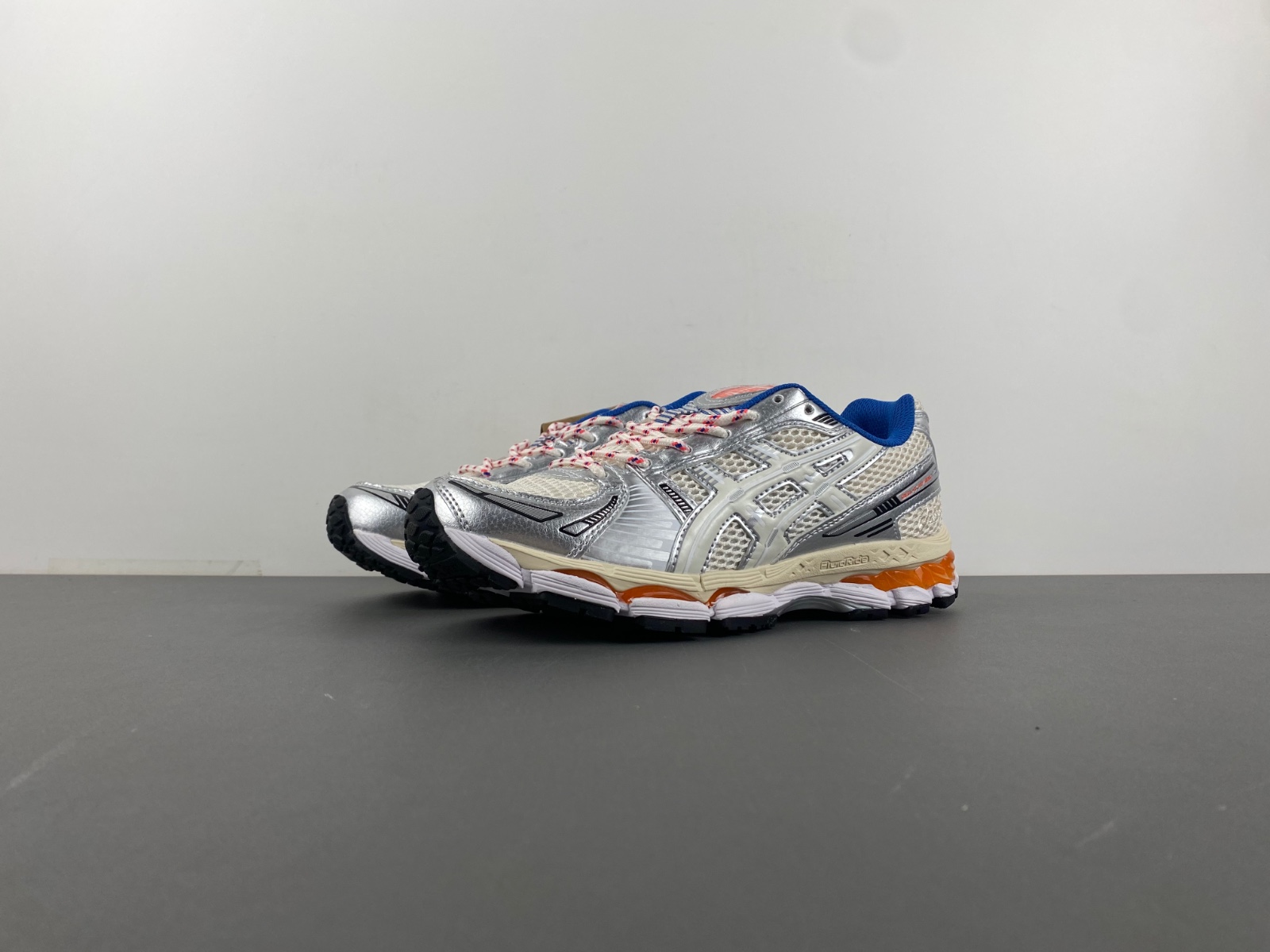 ASICS sneaker