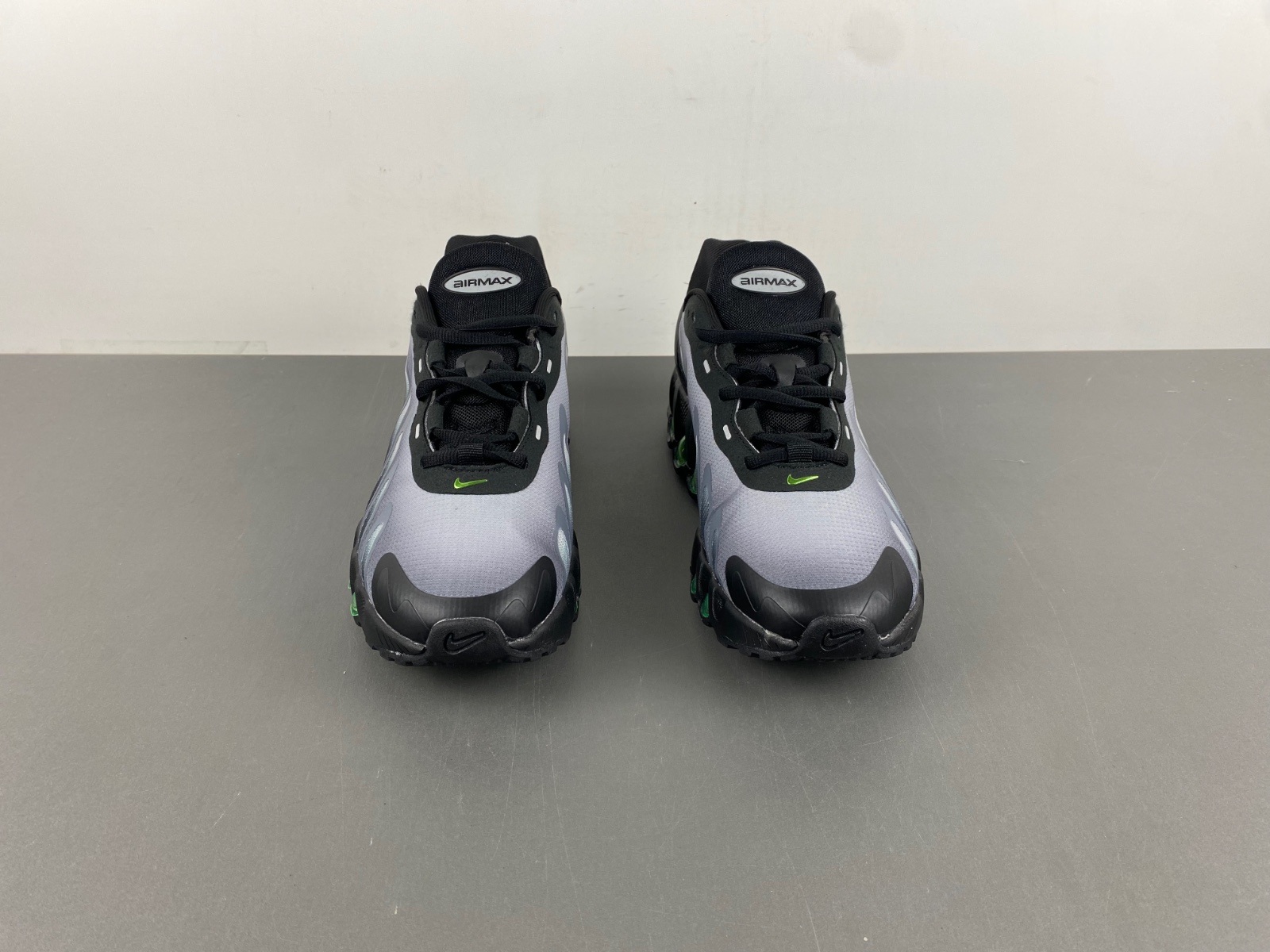 Nike Air Max DN 8