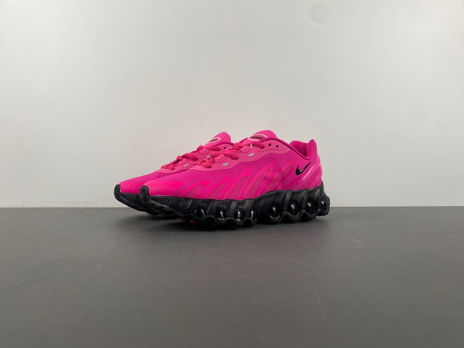 Nike Air Max DN 8