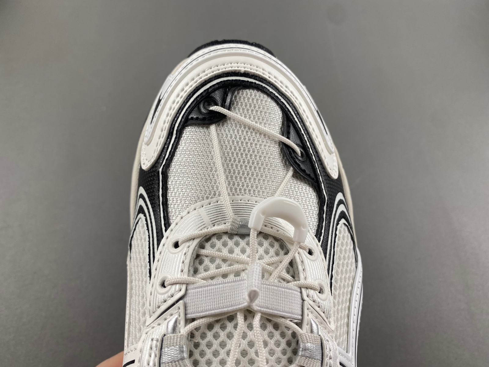ASICS sneaker