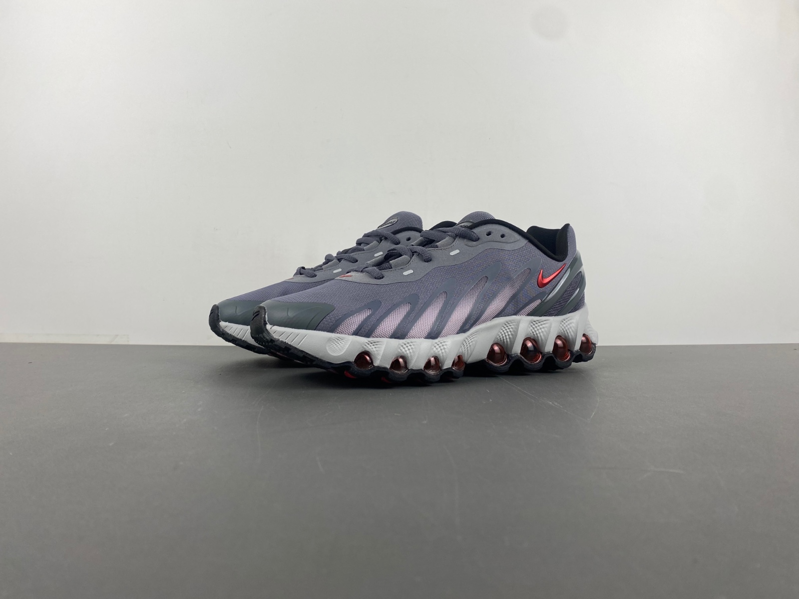 Nike Air Max DN 8