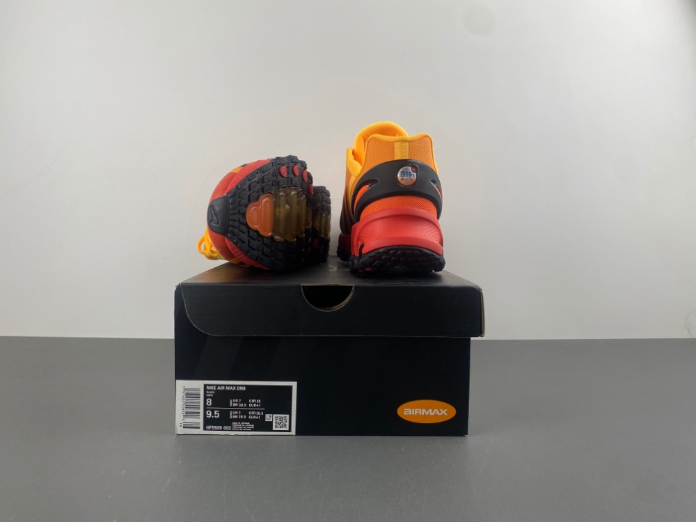Nike Air Max DN 8