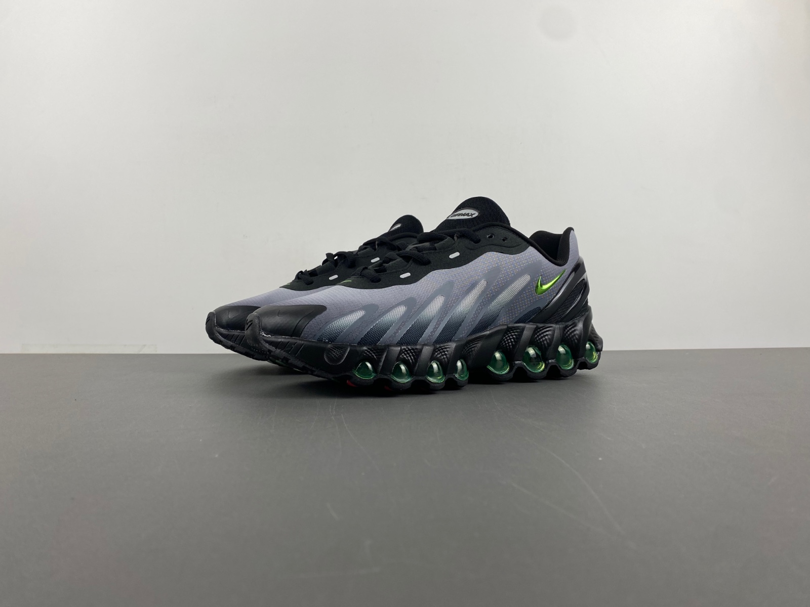 Nike Air Max DN 8