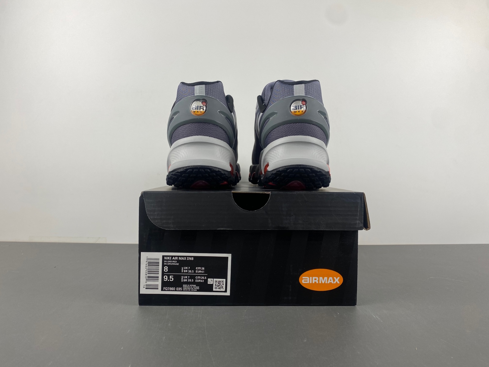 Nike Air Max DN 8