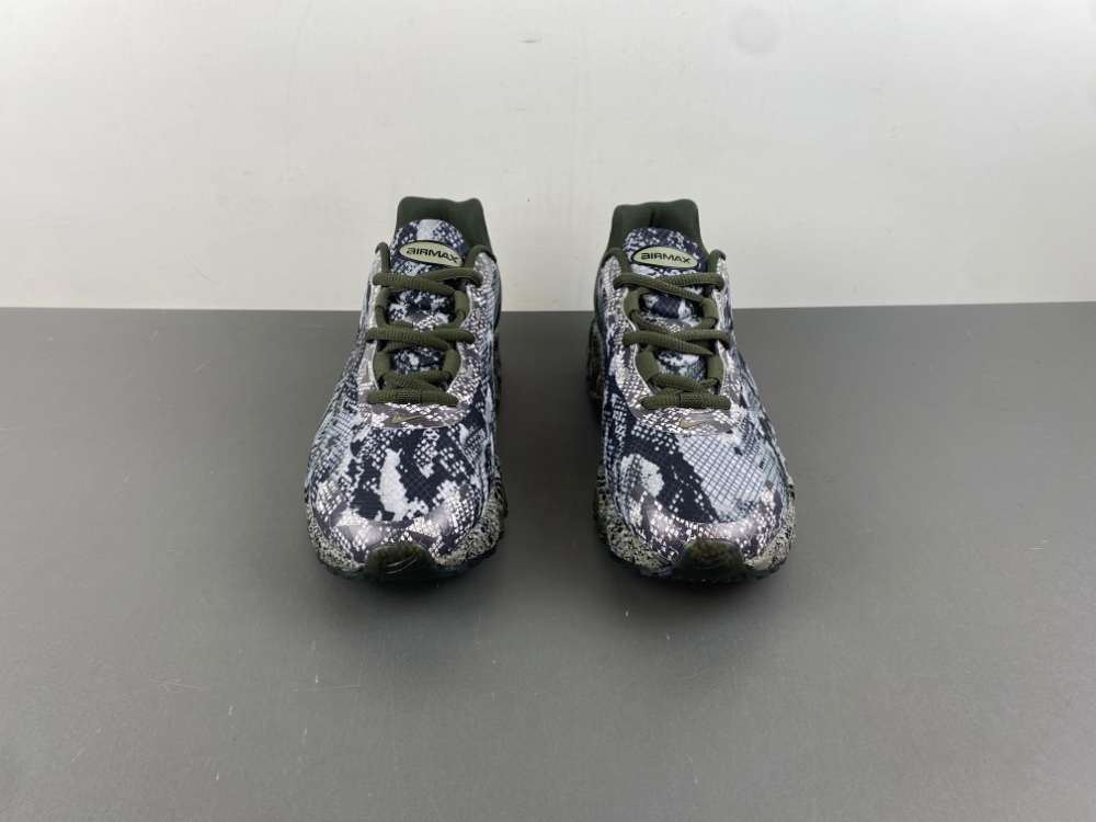Nike Air Max DN 8