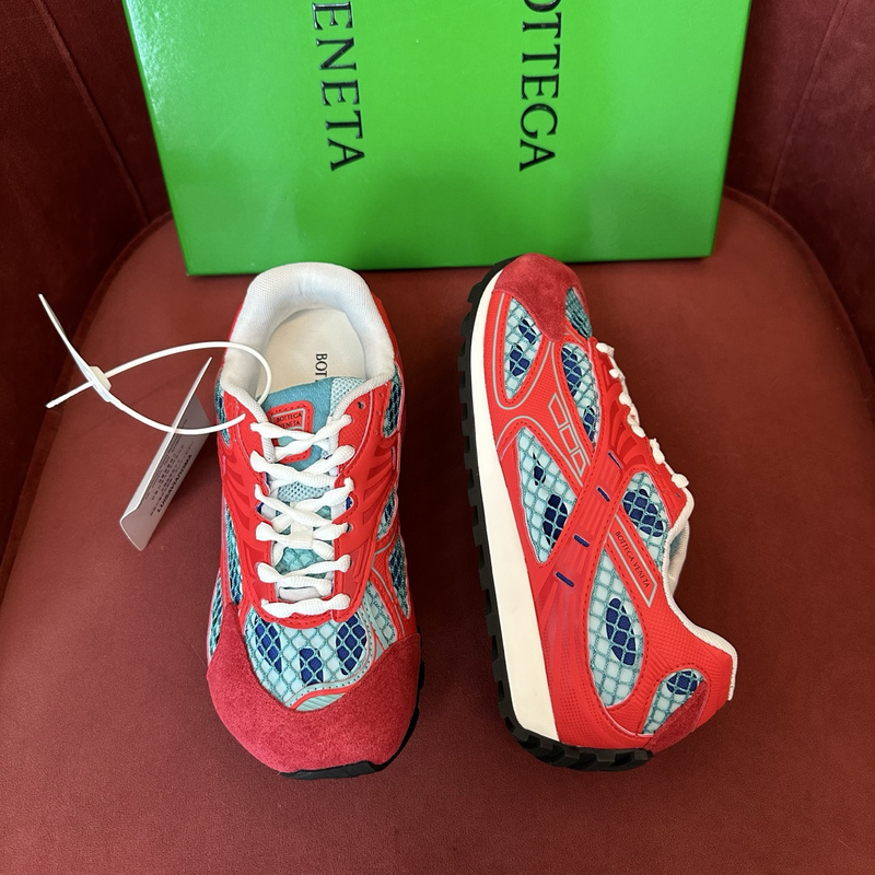 b0tte*a Ven*ta sneaker