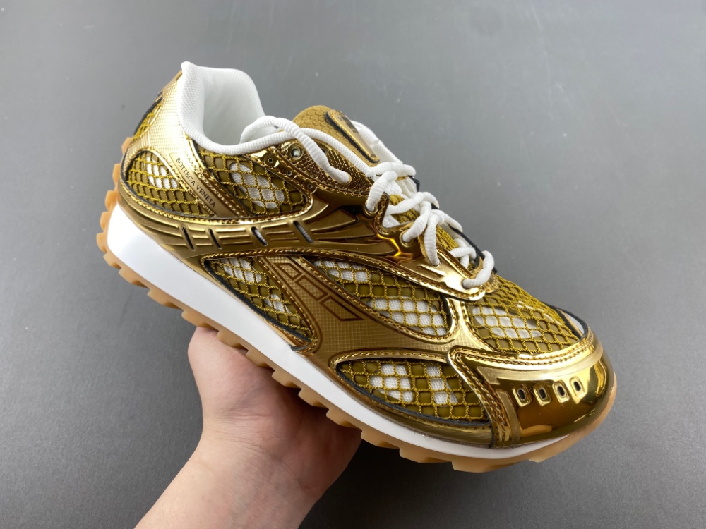 b0tte*a Ven*ta sneaker