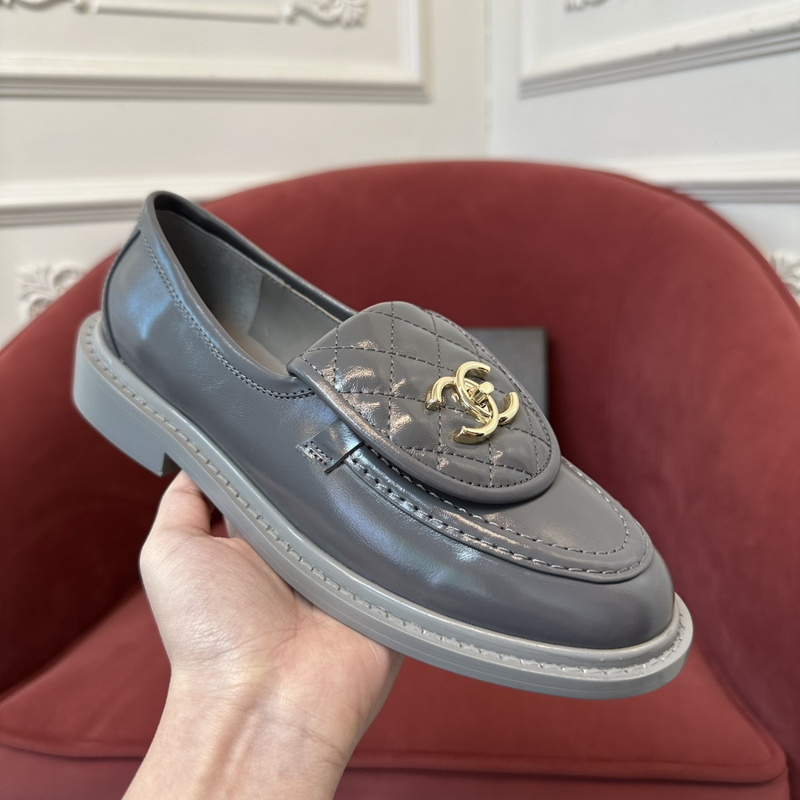 Chanel Leather CC Logo Loafers