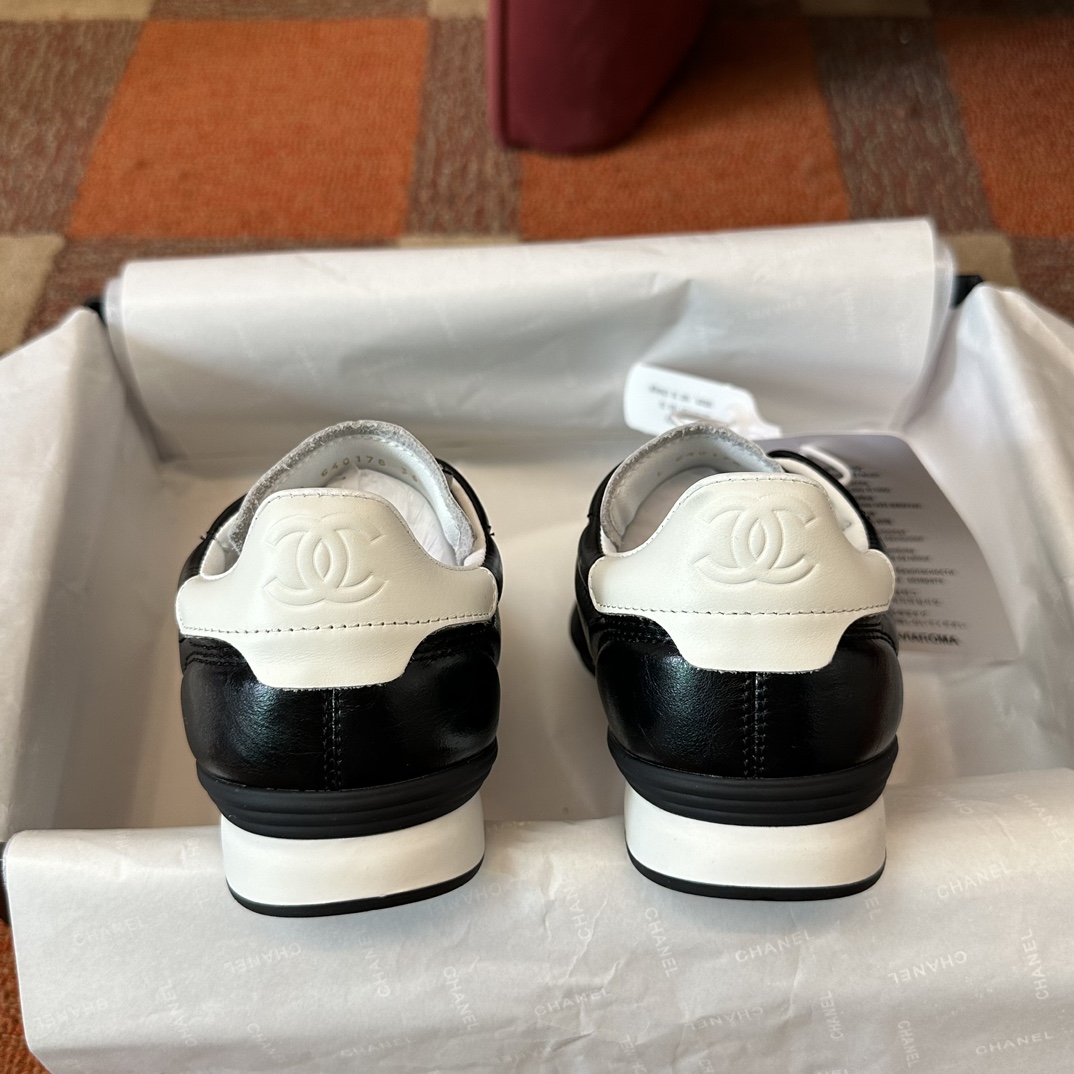 Chanel Trainer