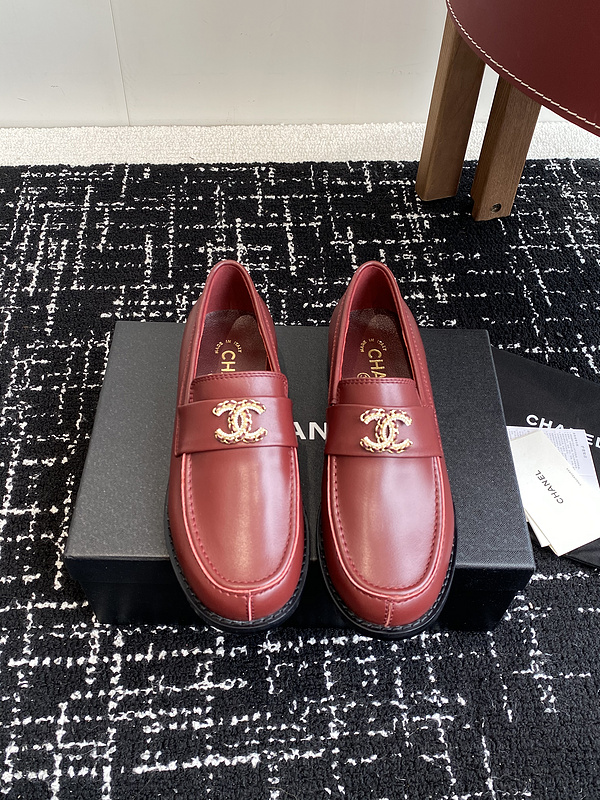 Chanel Leather CC Logo Loafers