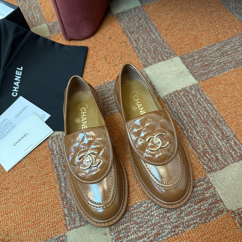 Chanel Leather CC Logo Loafers
