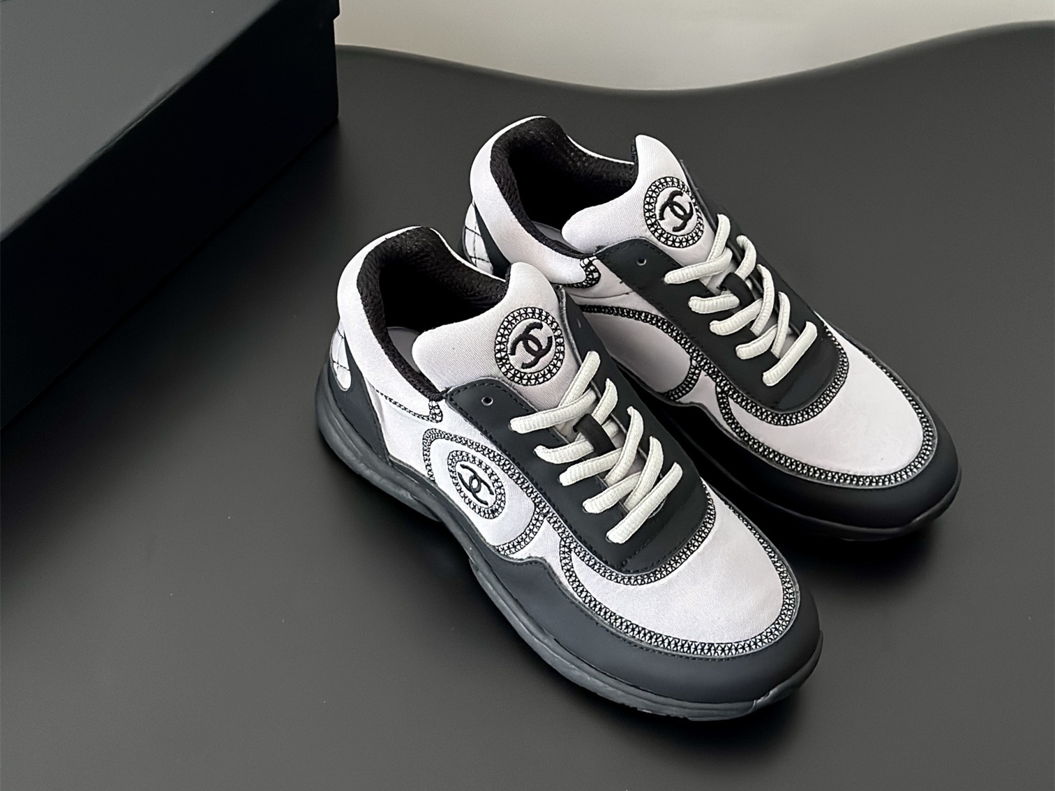 Chanel Trainer CH-4