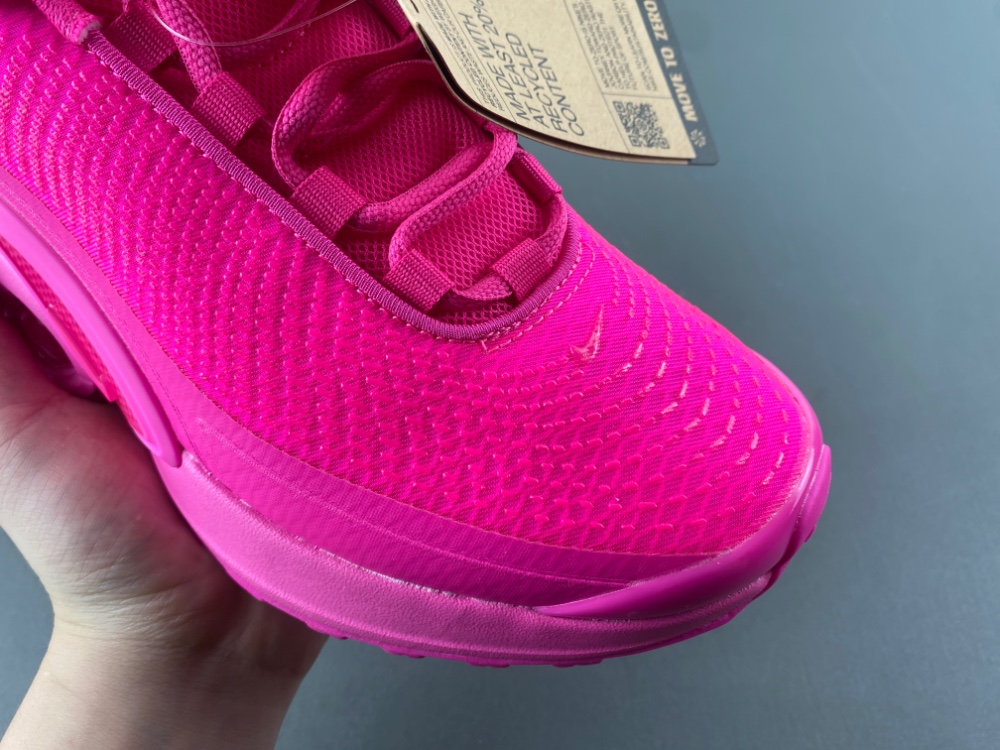 Nike Air Max DN 8