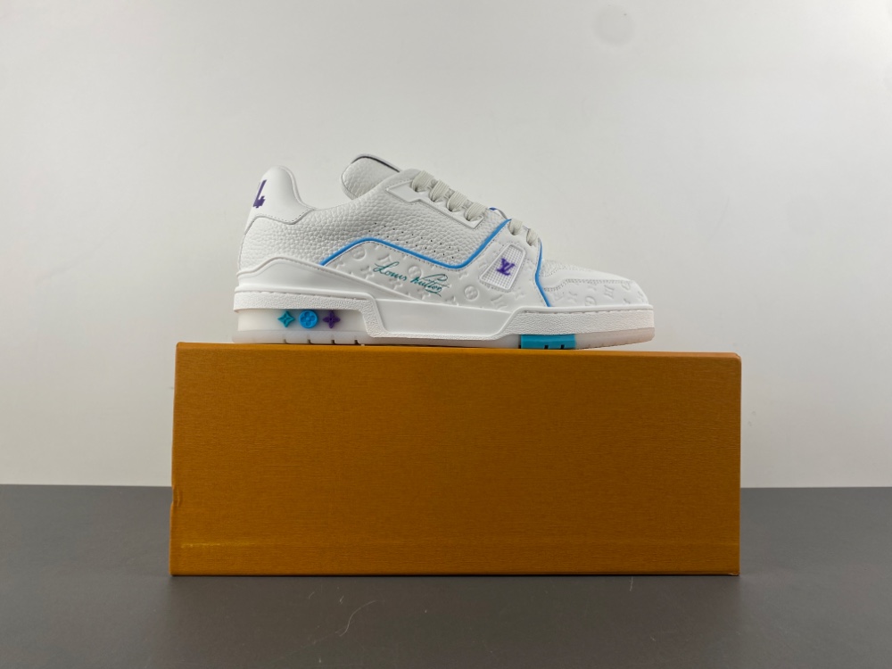 LV Trainer Sneaker