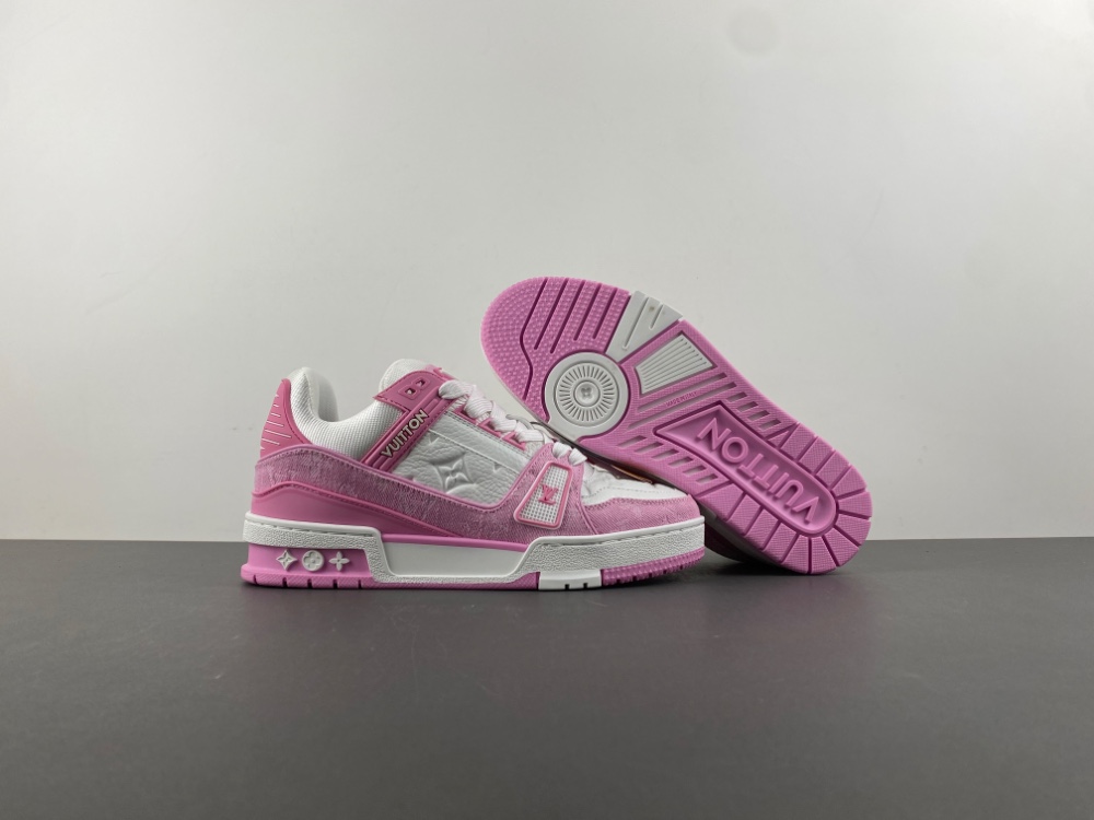 LV Trainer Sneaker