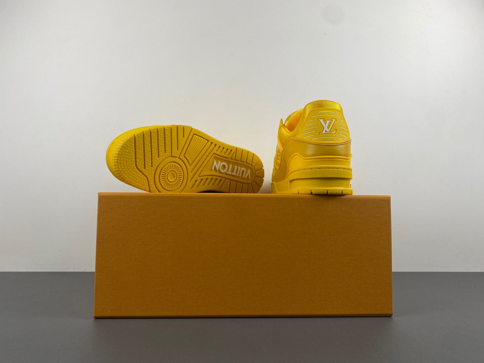 LV Trainer Sneaker