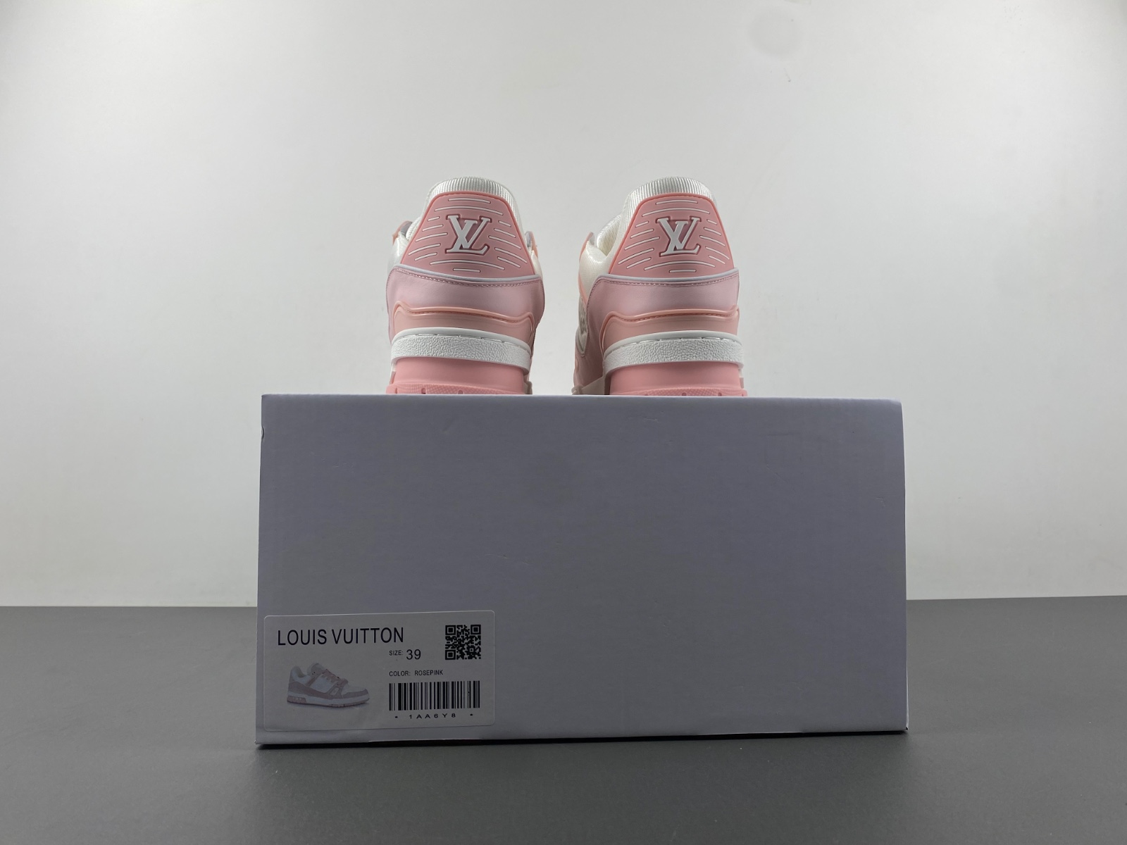 LV Trainer Sneaker