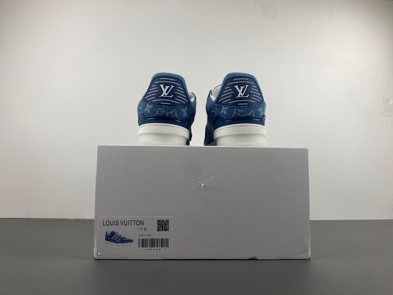 LV Trainer Sneaker