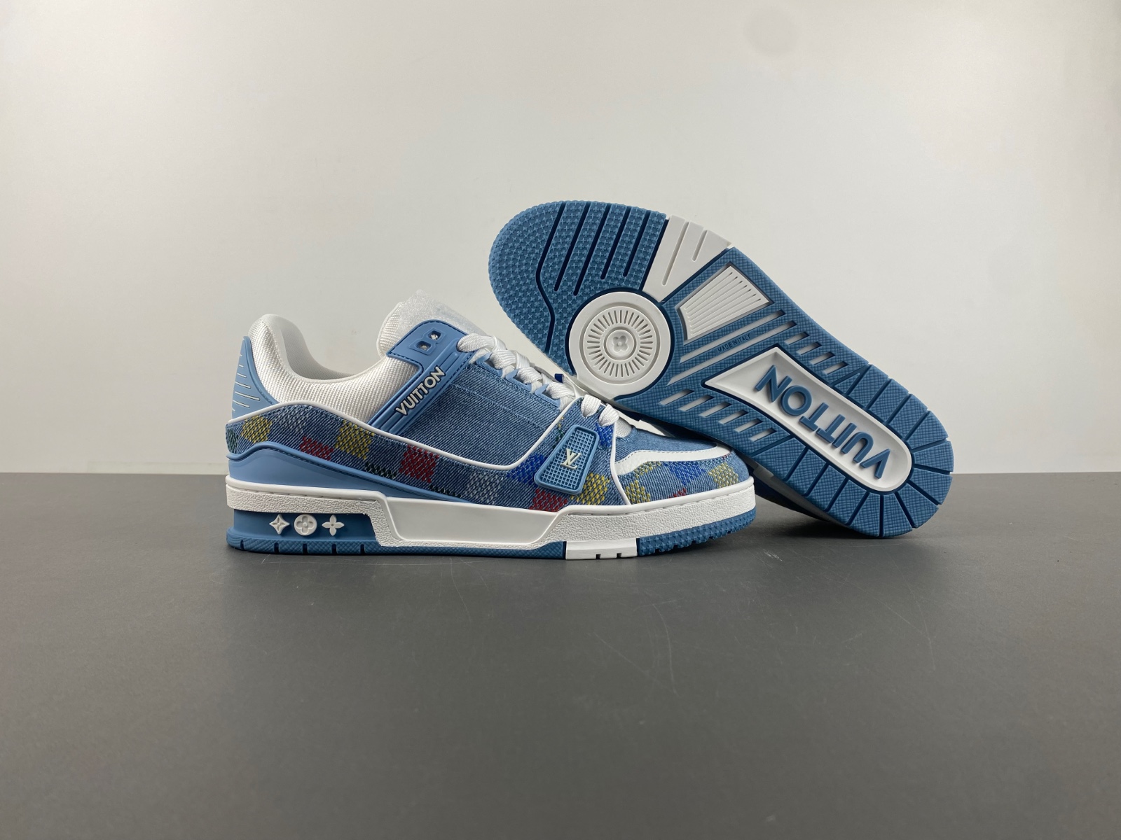 LV Trainer Sneaker