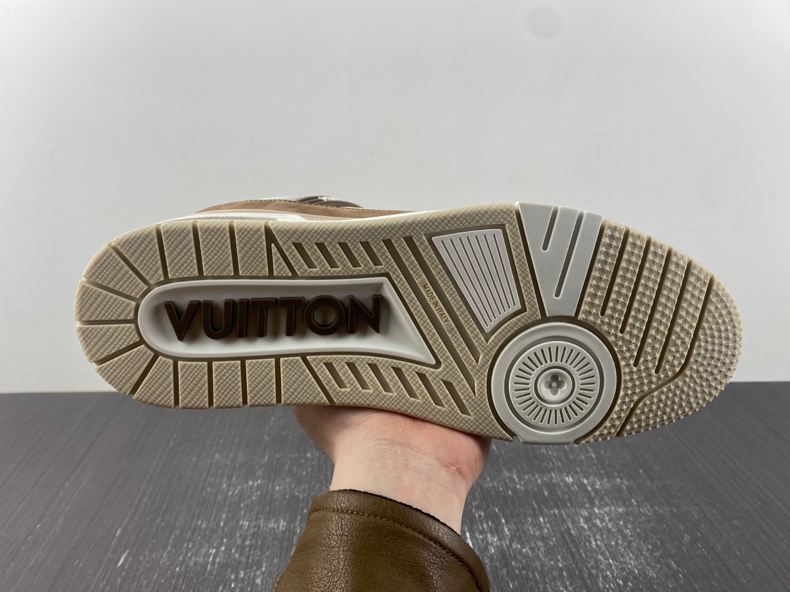 LV Trainer Sneaker