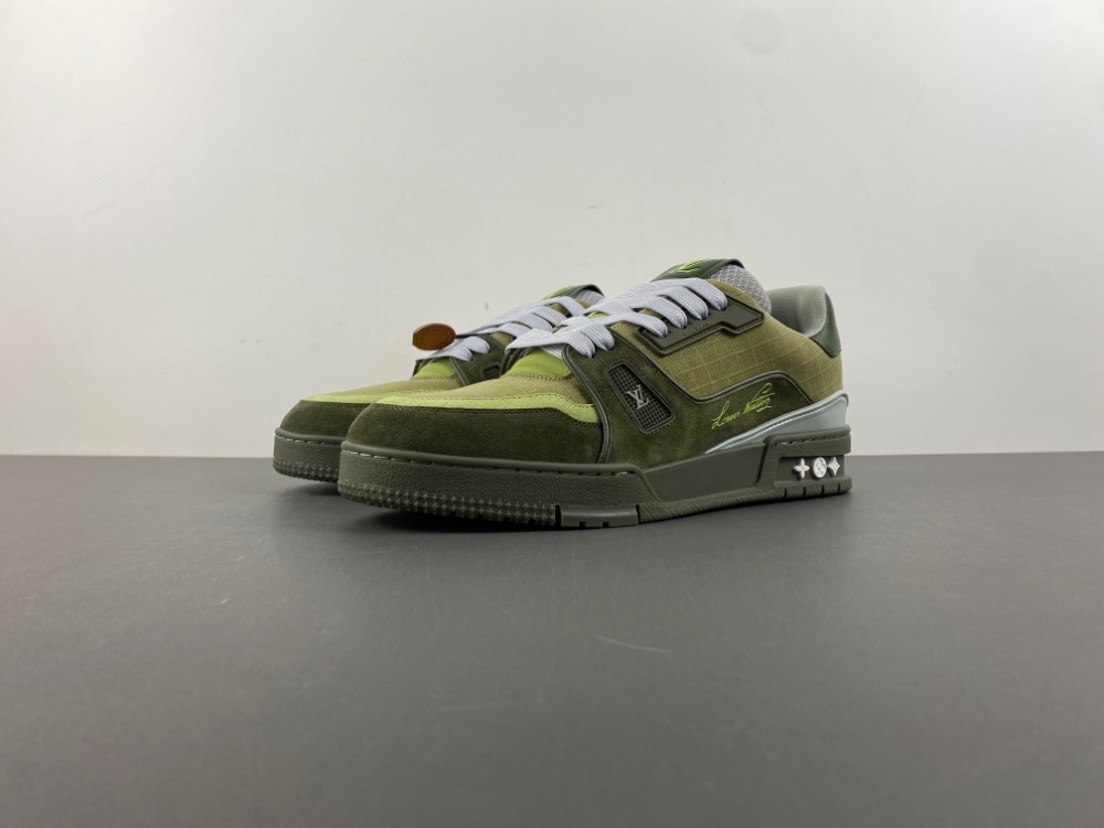 LV Trainer Sneaker