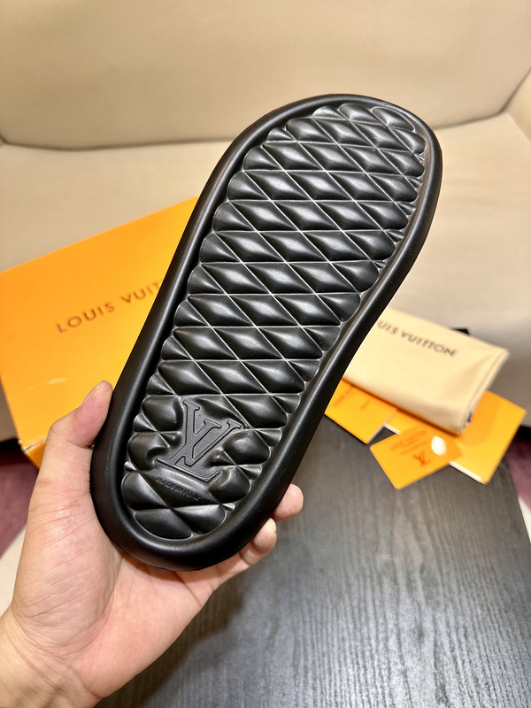 LV WATERFRONT MULE