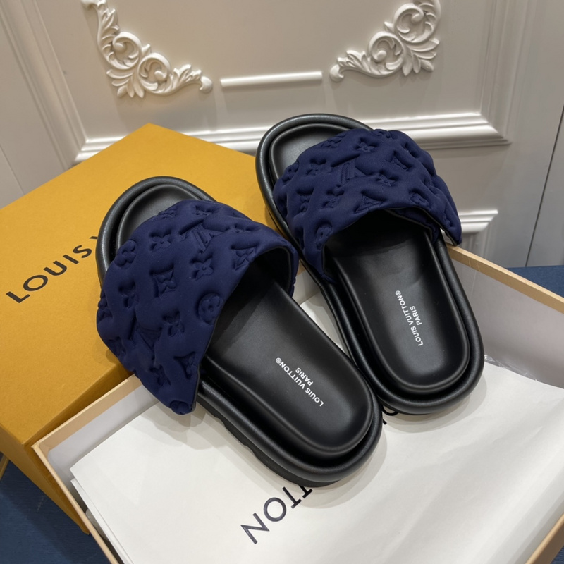 LV POOL PILLOW COMFORT MULE