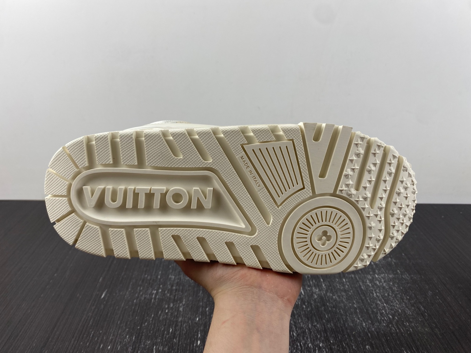 LV Trainer Maxi Sneaker