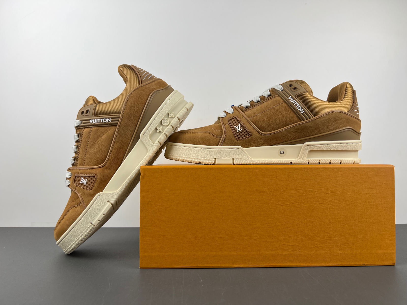 LV Trainer Sneaker