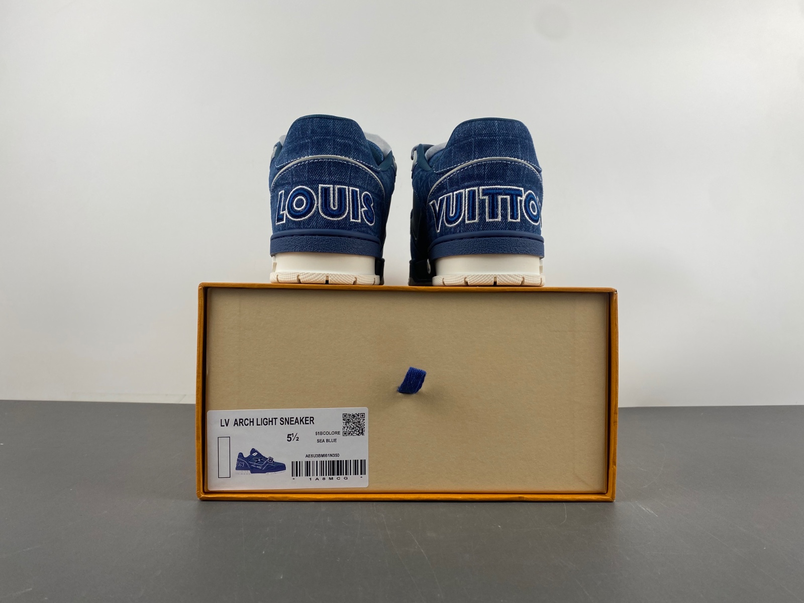 LV Trainer Sneaker
